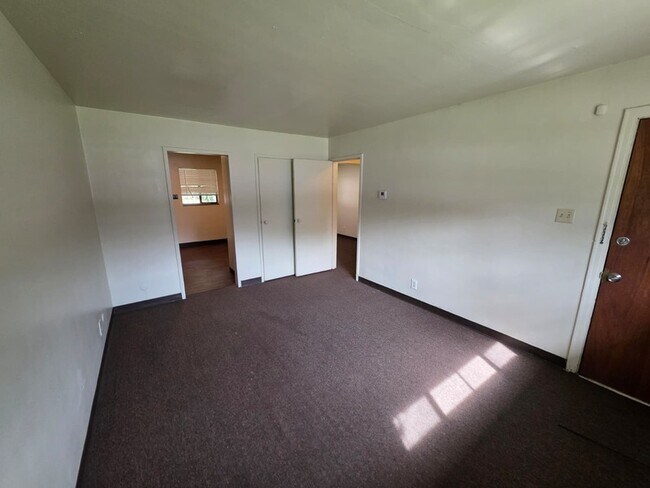 Building Photo - 510 E Pittsburgh McKeesport Blvd