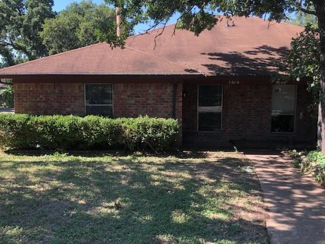 Primary Photo - 7010 Lincoln Dr