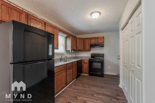 Building Photo - 7610 Denon Hills Dr