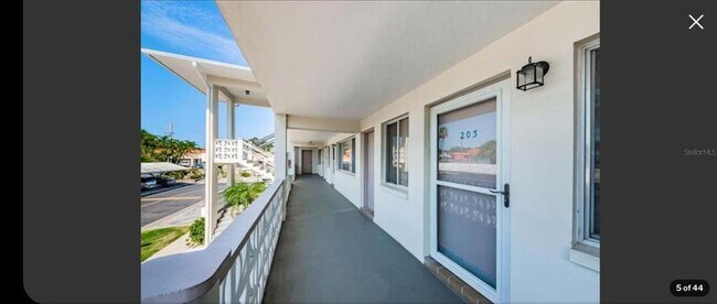 Foto del edificio - 1235 S Highland Ave