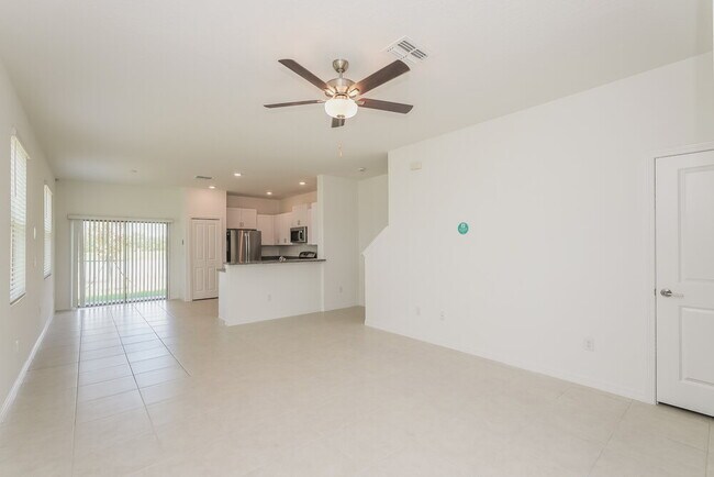 Foto del edificio - 2129 Great Sapphire Ln