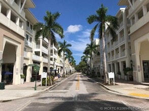 Building Photo - 1200 Town Center Dr