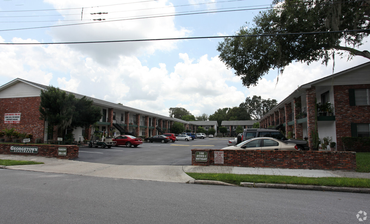 Building Photo - Georgetown Apartments