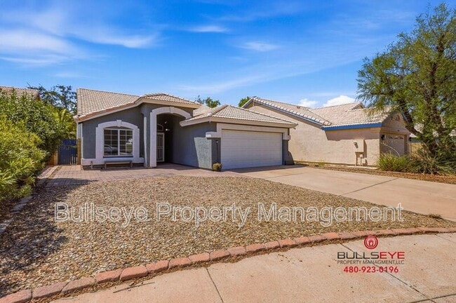 Building Photo - 23424 N 42nd Dr