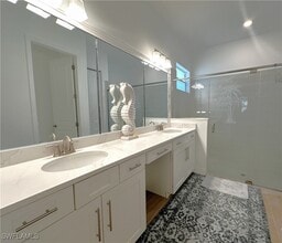 Building Photo - 13533 Blue Bay Cir