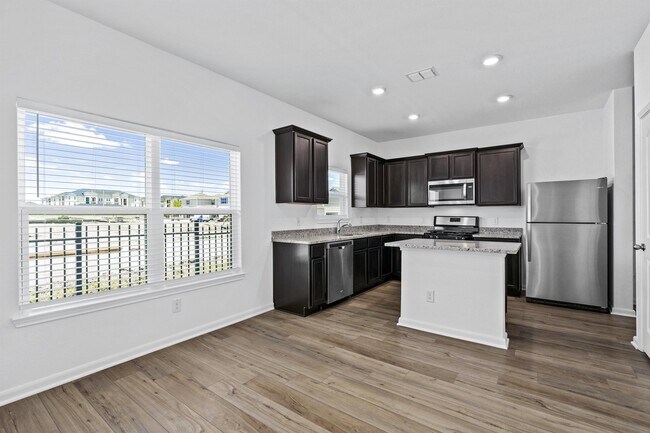 Building Photo - 6017 Cooper Cash