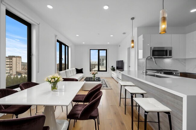 Imagine Your Living - 30 Penniman Rd