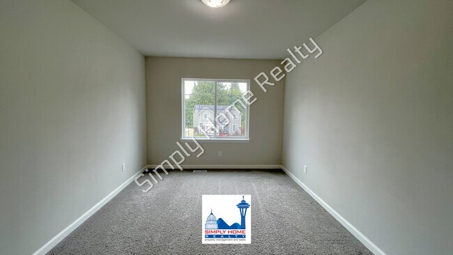 Foto del edificio - Step Inside to this Home with Spacious & Flexible Living!