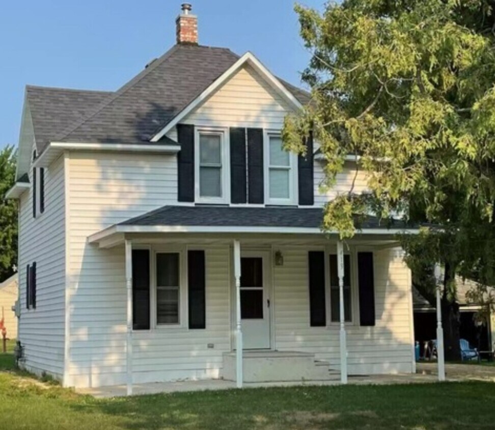 Primary Photo - Thorson Main Street House