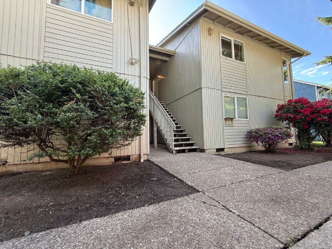 Primary Photo - 5495 A St