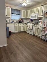 Building Photo - 149 Victoria Heights Rd