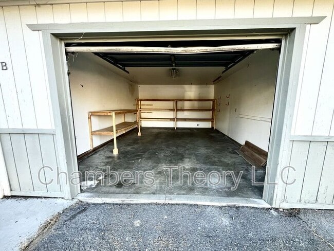 Foto del edificio - 695 SE Centennial St