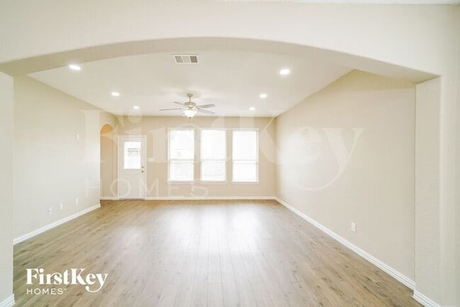 Building Photo - 13814 Cohan Way