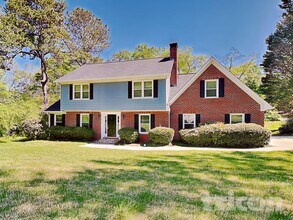 Building Photo - 2398 Cannon Hill Rd SW