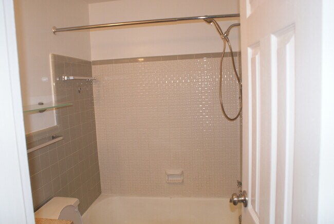 Bath - 10212 Rockville Pike