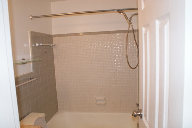 Bath - 10212 Rockville Pike