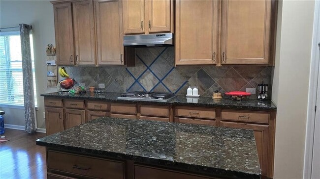 Foto del edificio - 6860 Rocking Horse Ln