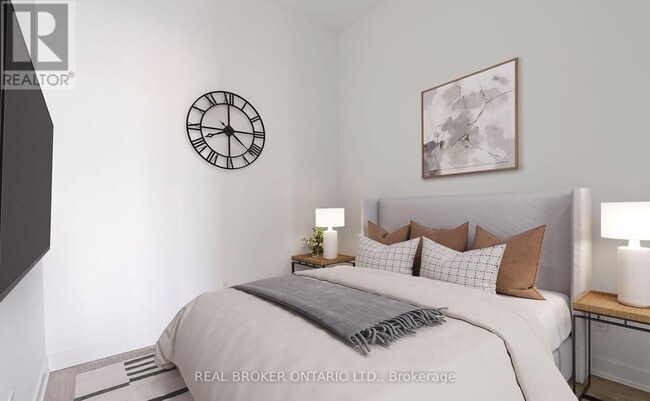 Photo du bâtiment - 8188 Yonge St