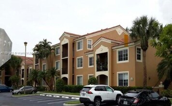 Building Photo - 8000 N Nob Hill Rd
