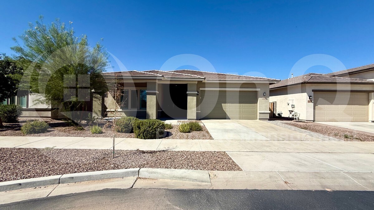 Foto principal - 5530 N 107th Ln