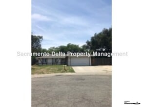 Building Photo - 6912 Southwood Way