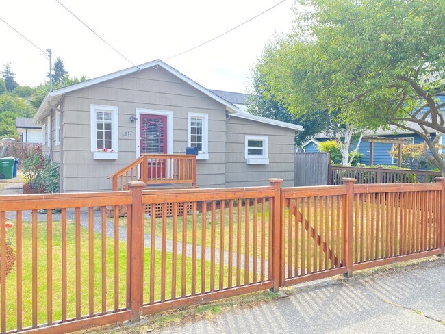 Foto del edificio - 5617 SW Lander St