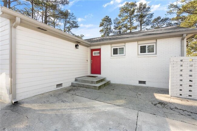 Foto del edificio - 2026 Harwinor Rd SE