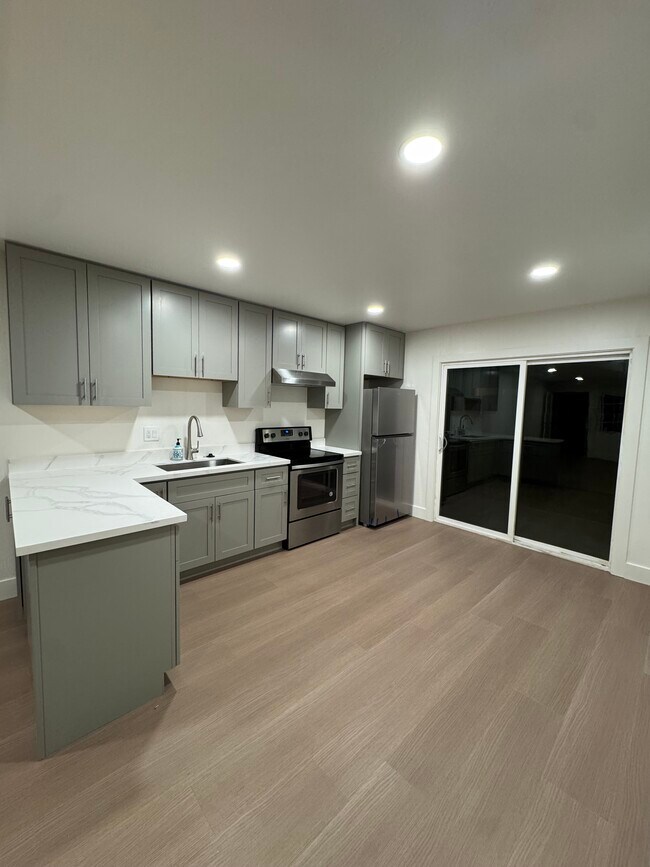 Building Photo - 27104 Belvedere Ct