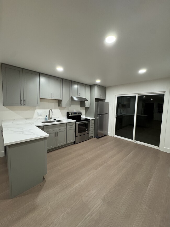 Building Photo - 27104 Belvedere