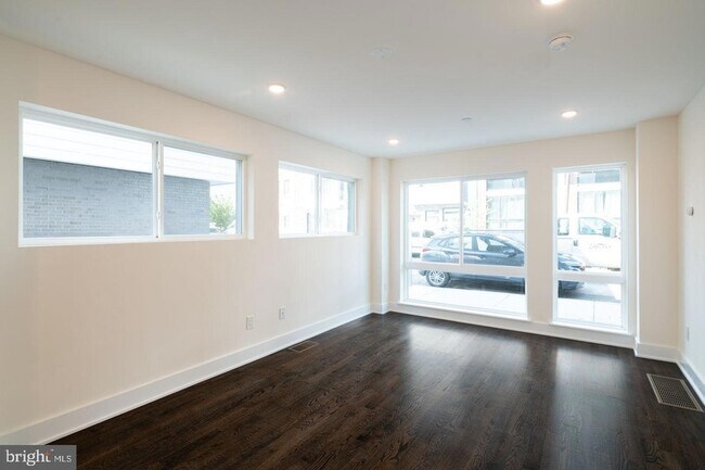 Building Photo - 1429 Germantown Avenue