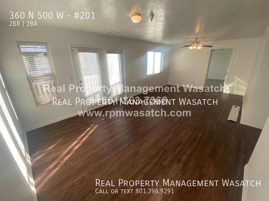 Primary Photo - Newly Renovated 2 bed, 1 bath Condo in Bou...