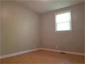 Building Photo - 3542 Albee Dr