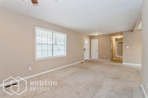 Foto del edificio - NOW AVAILABLE! - 3099 Boxleaf Drive, Marie...