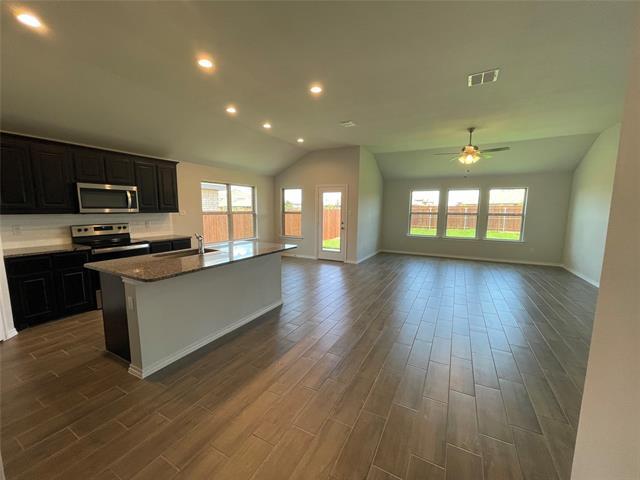 Building Photo - 9833 Mescalbean Blvd