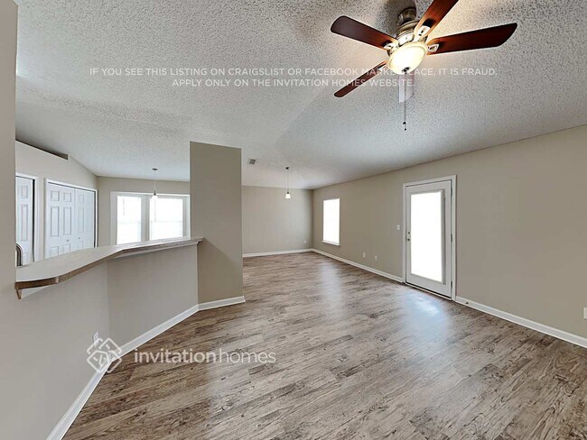 Foto del edificio - 4549 Cobblefield Cir E