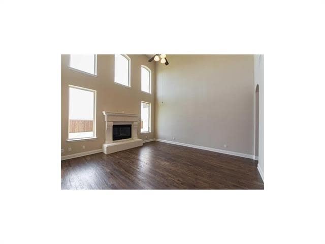 Building Photo - 1608 Faringdon Dr