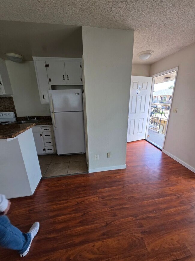 Foto del edificio - 4033 Hamilton Ave