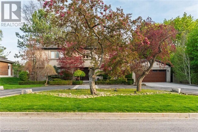 Building Photo - 126 Babcombe Dr