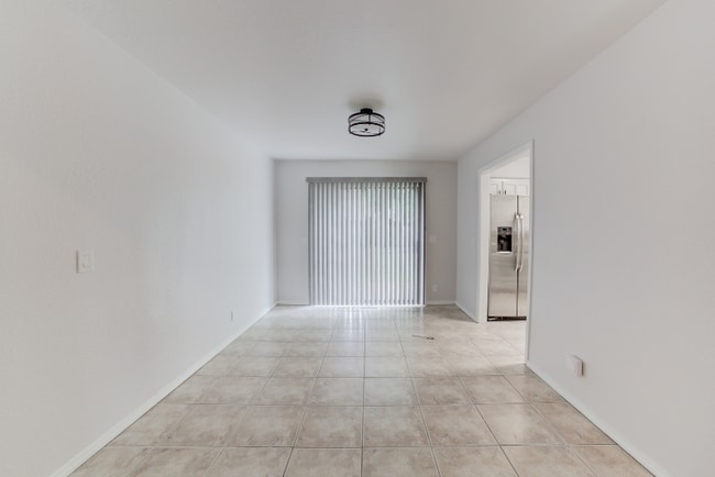 Foto del edificio - 7012 S 78th E Ave