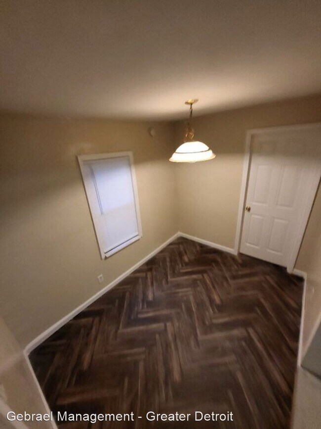 Building Photo - 3 br, 1 bath House - 26076 Colgate St.