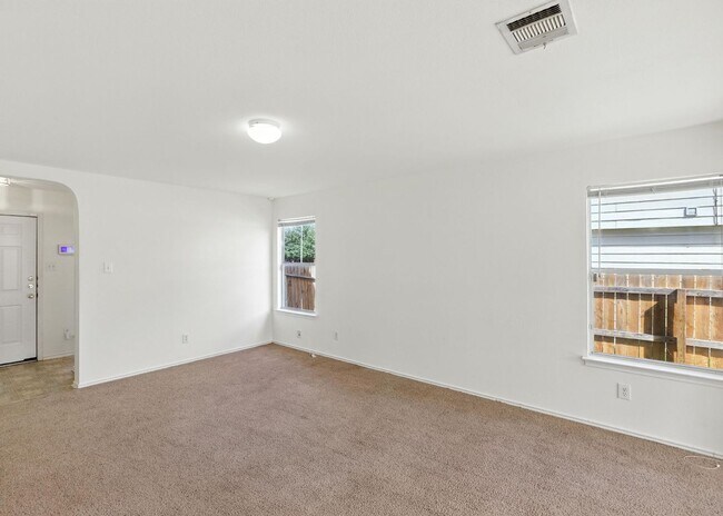 Foto del edificio - Easy Access to Hwy 90 & Loop 410