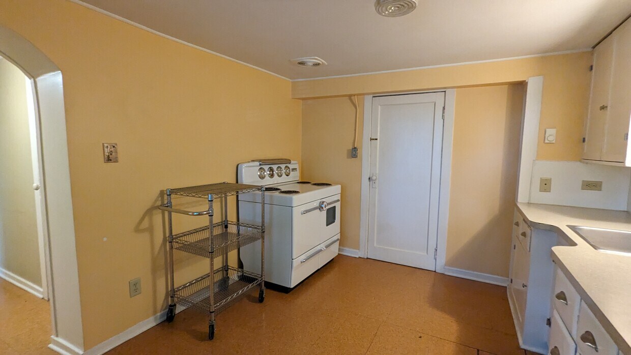 Foto principal - 1204 S Adams St