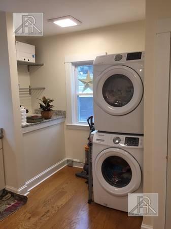Foto del edificio - 3 bedroom in Brookline MA 02446