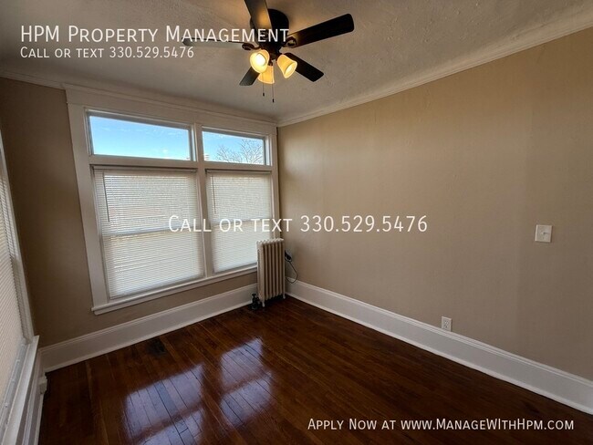 Building Photo - 12933 Clifton Blvd