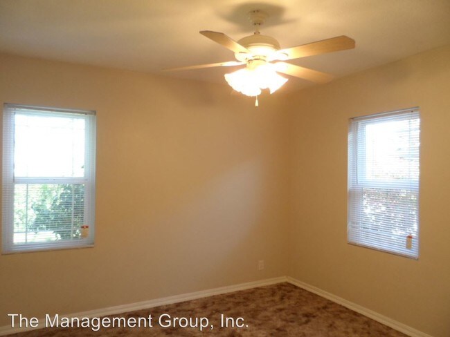 Foto del edificio - 3 br, 1 bath House - 511 S Lieser Rd