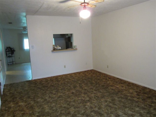 Foto del edificio - 2 br, 2 bath 4plex - 2000 Monito Way C