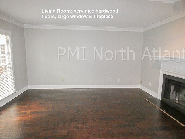 Foto del edificio - Now Available – Stunning 2-Bedroom Townhom...