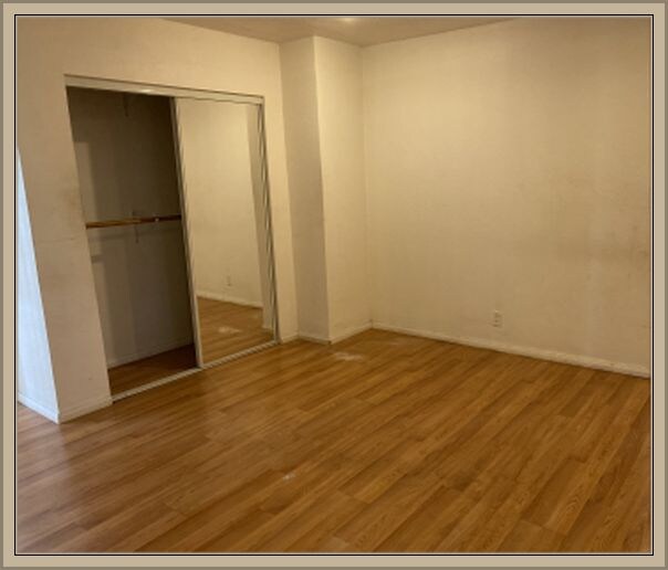 Building Photo - 3906 Denker Ave