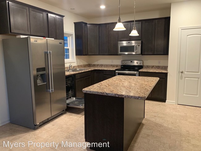 Building Photo - 3 br, 2 bath House - 119 Channel Crossing