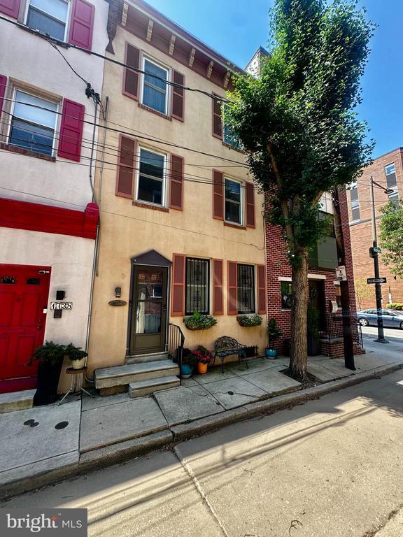 Foto principal - 1740 Rodman St